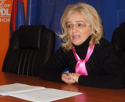 Adelina Coste acuză USL de mită electorală şi anticipează că alegerile vor fi fraudate